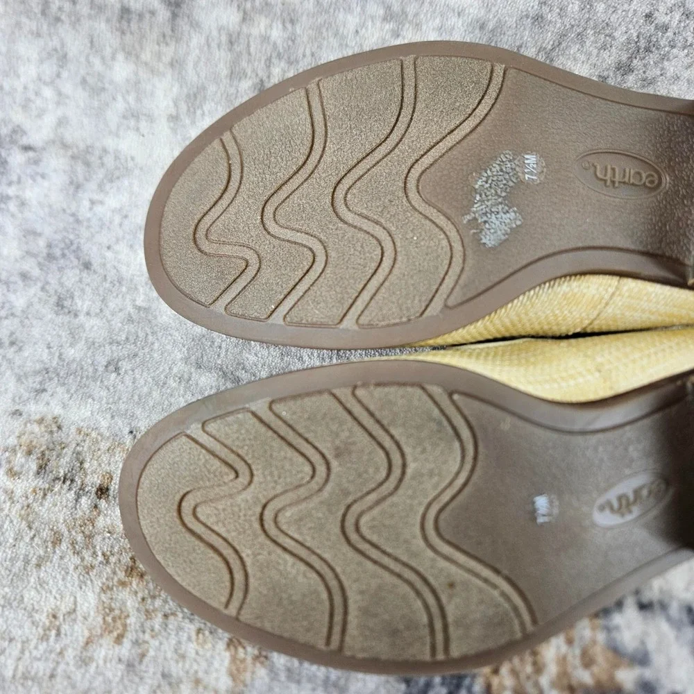 Earth Edna 2‎ Slip On Loafer Shoes Womens 7.5 Yellow Woven Textile Beach Comfort